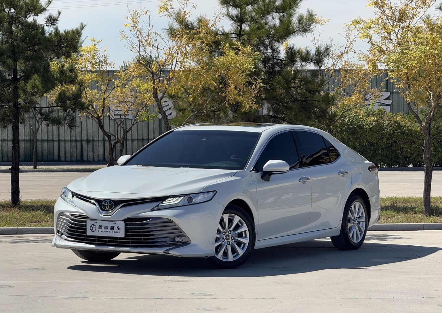Toyota Camry G Luxury (2L) 2021