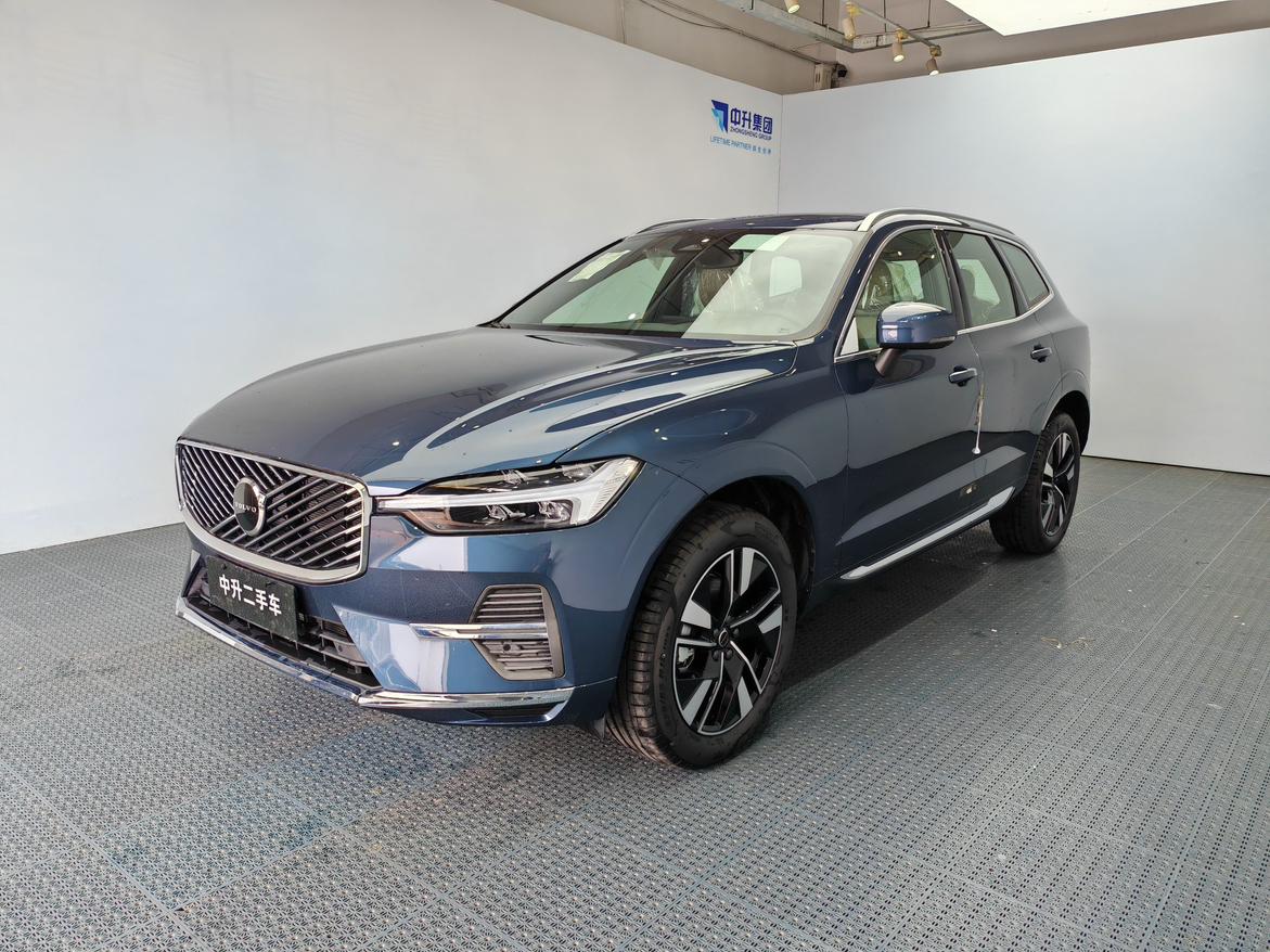 Volvo XC60 Intelligent Premium Luxury AWD 2026