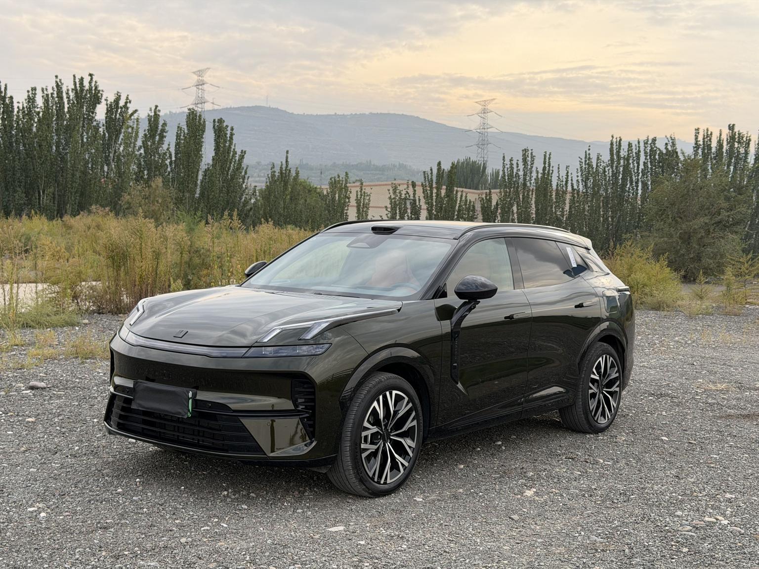Lynk And Co 08 EM P 210 AWD Performance Ultra H7 2025