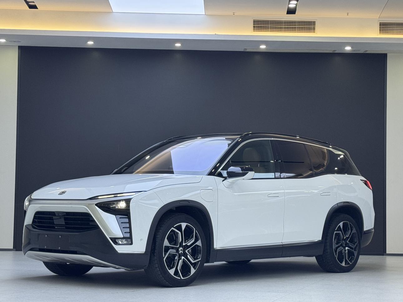 NIO ES8 580km 2021