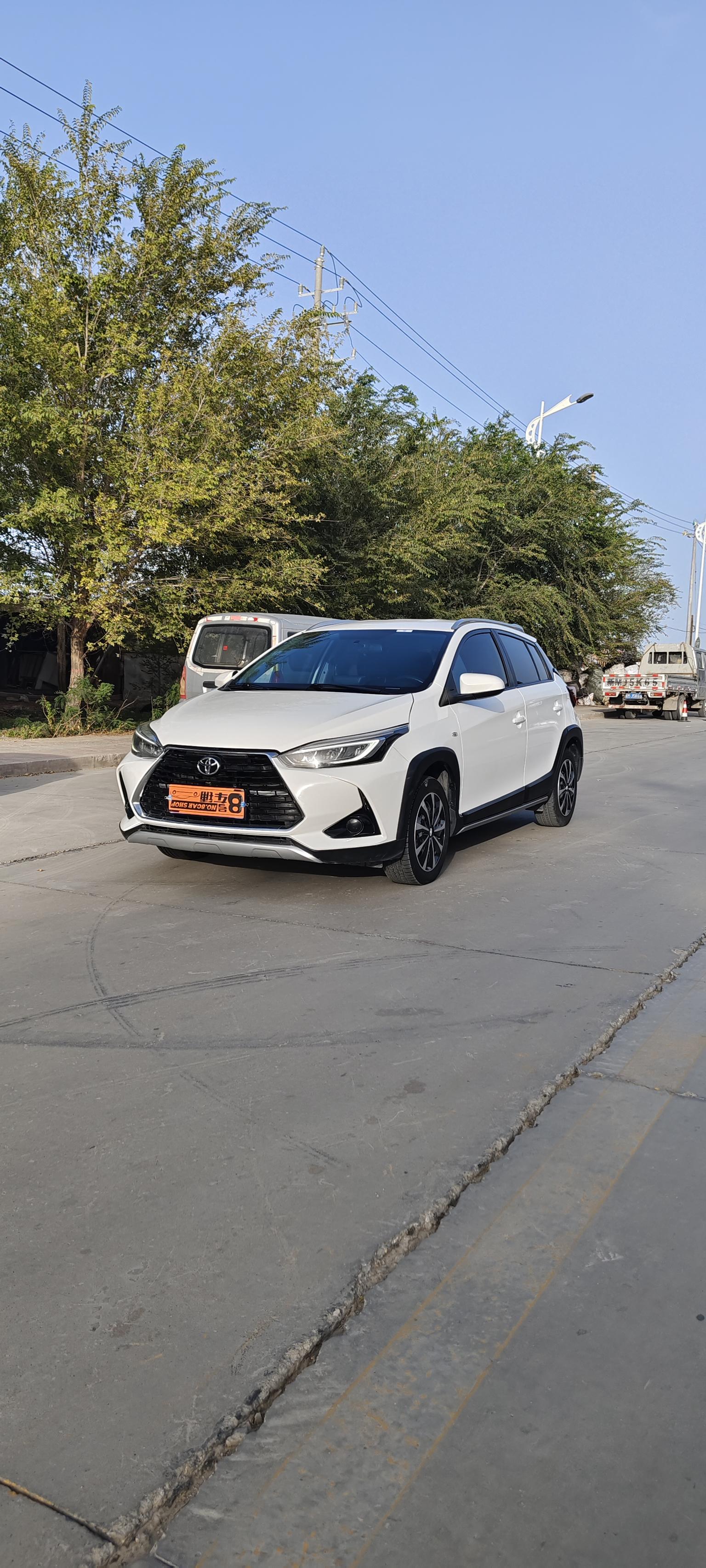 Toyota Yaris-L Leading CVT 2021