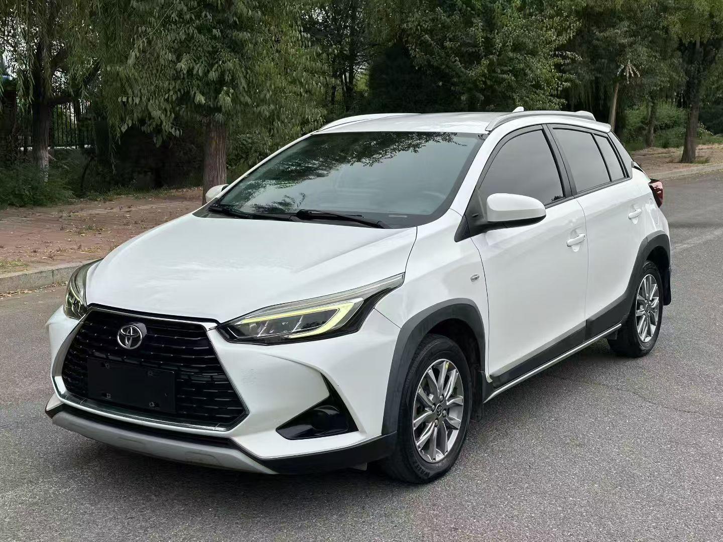 Toyota Yaris-L Leading CVT 2021
