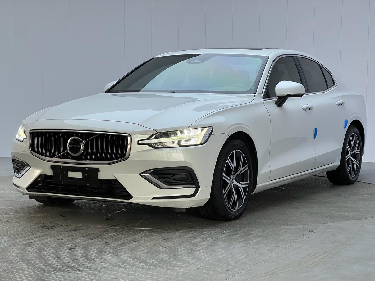 Volvo S60 Intelligent Comfort Luxury 2023