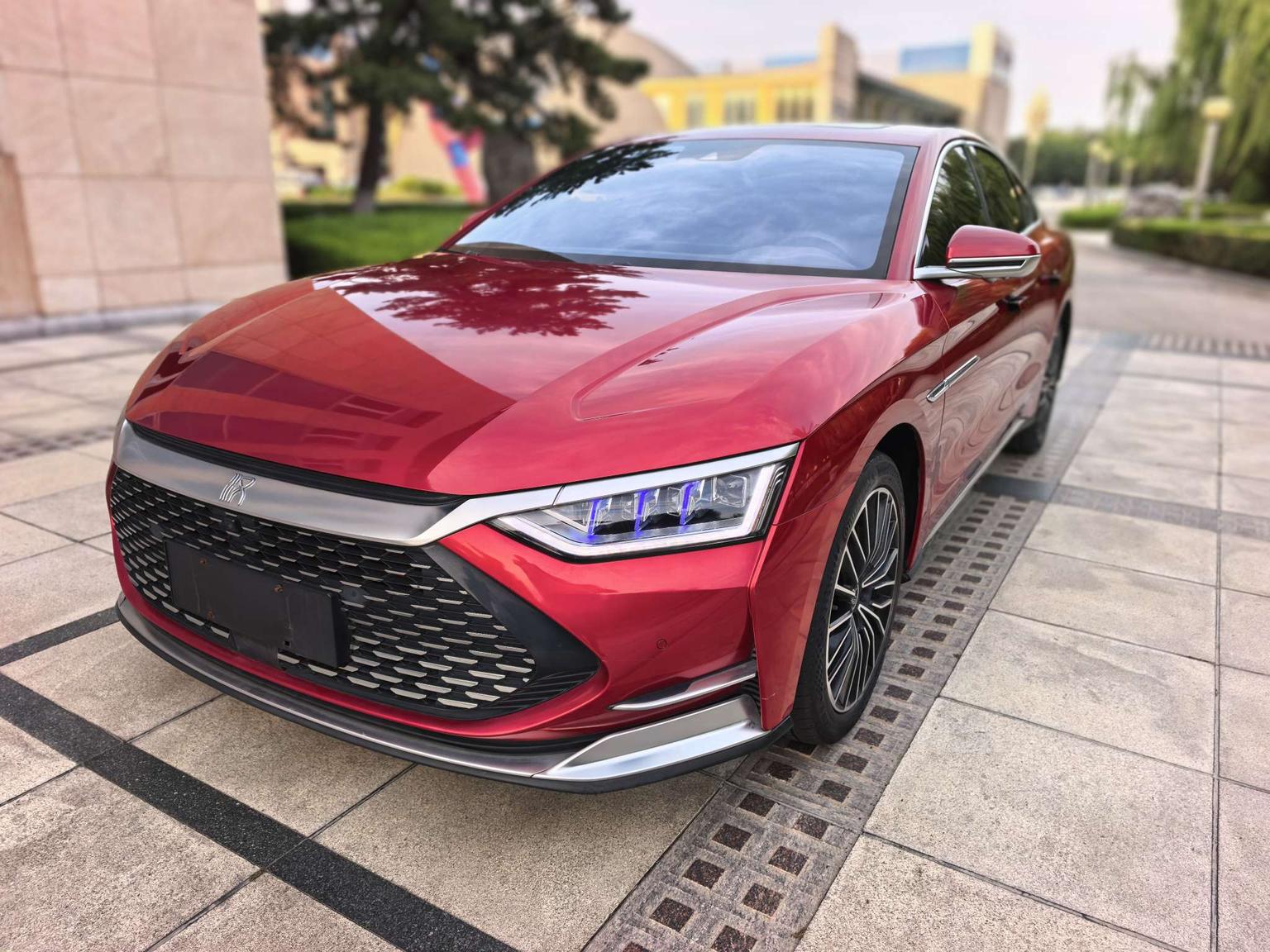 BYD HAN-DM DM AWD Performance Premium 2021