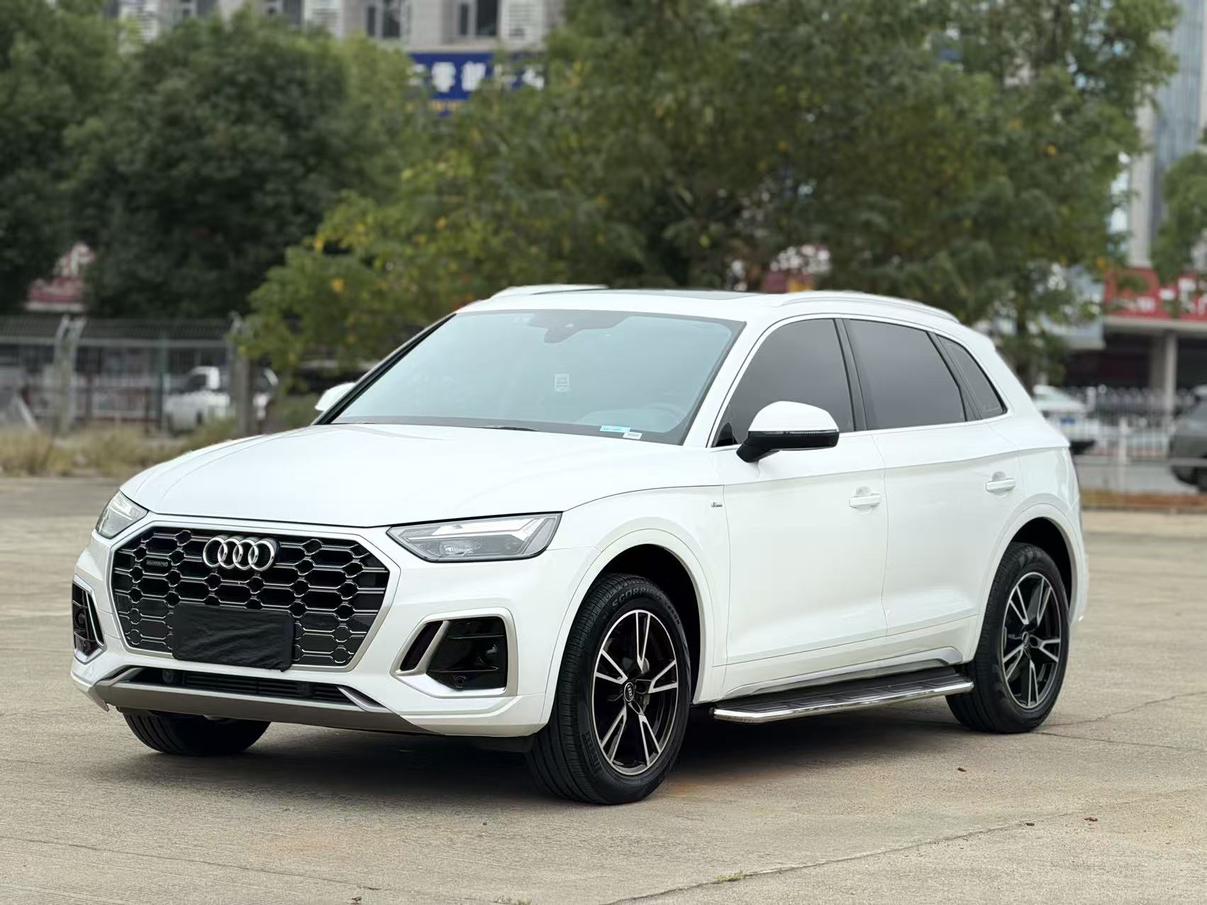 Audi Q5L 40TFSI Fashion Dynamic 2025