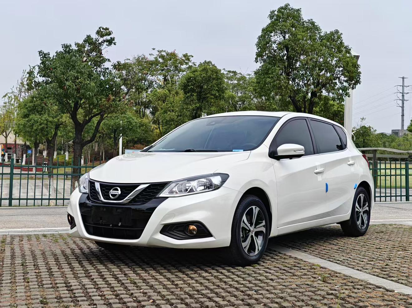 Nissan Tiida 1.6L CVT Intelligent Enjoy CN6 2019