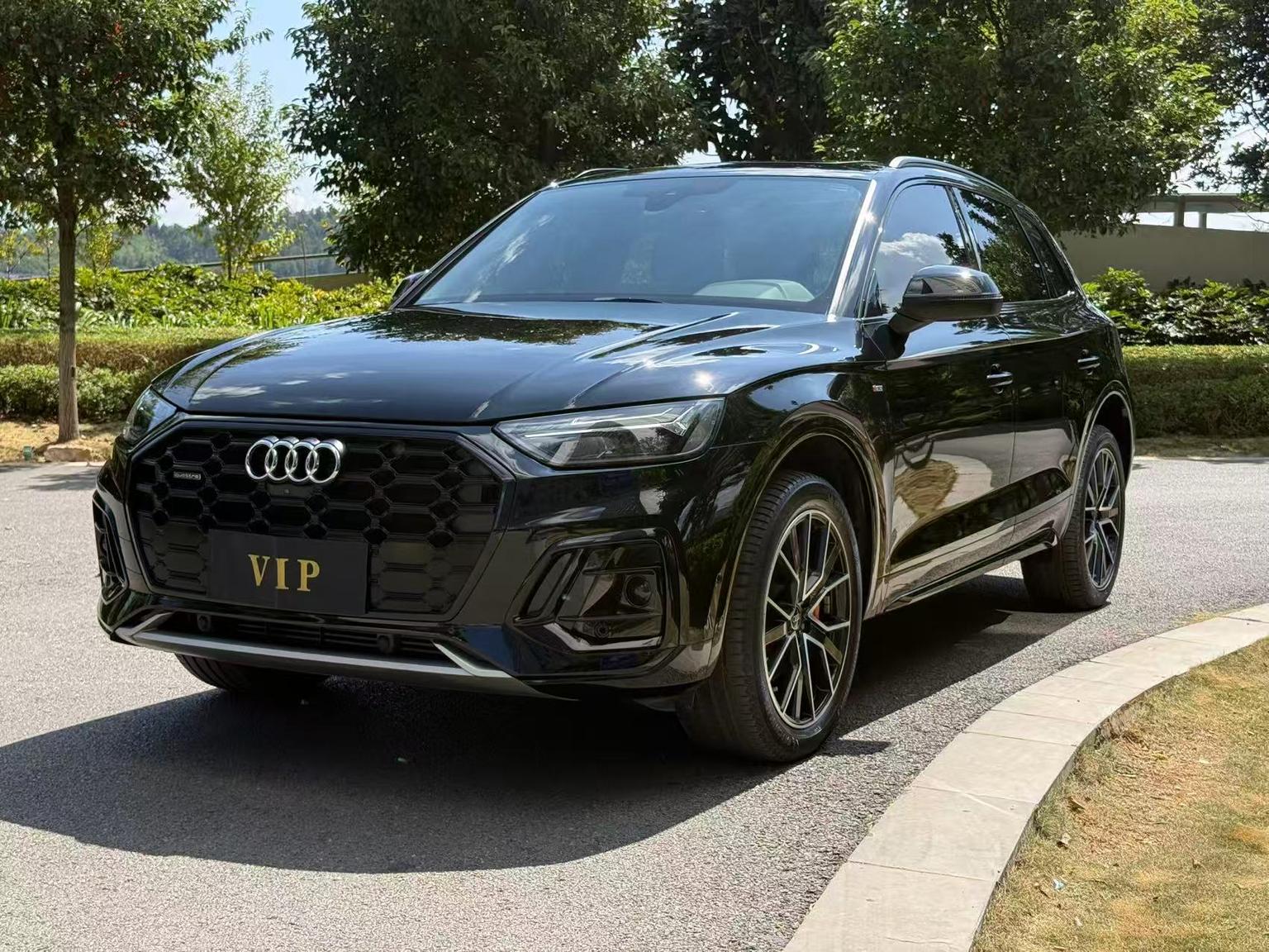 Audi Q5L Luxury Sport Edition (2L) 2024