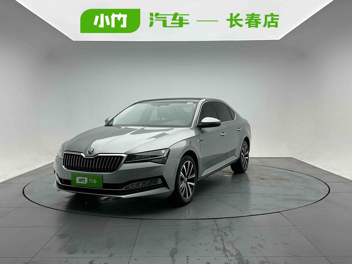 Skoda Superb 280 TSI DSG Prestige (1.4L) 2022