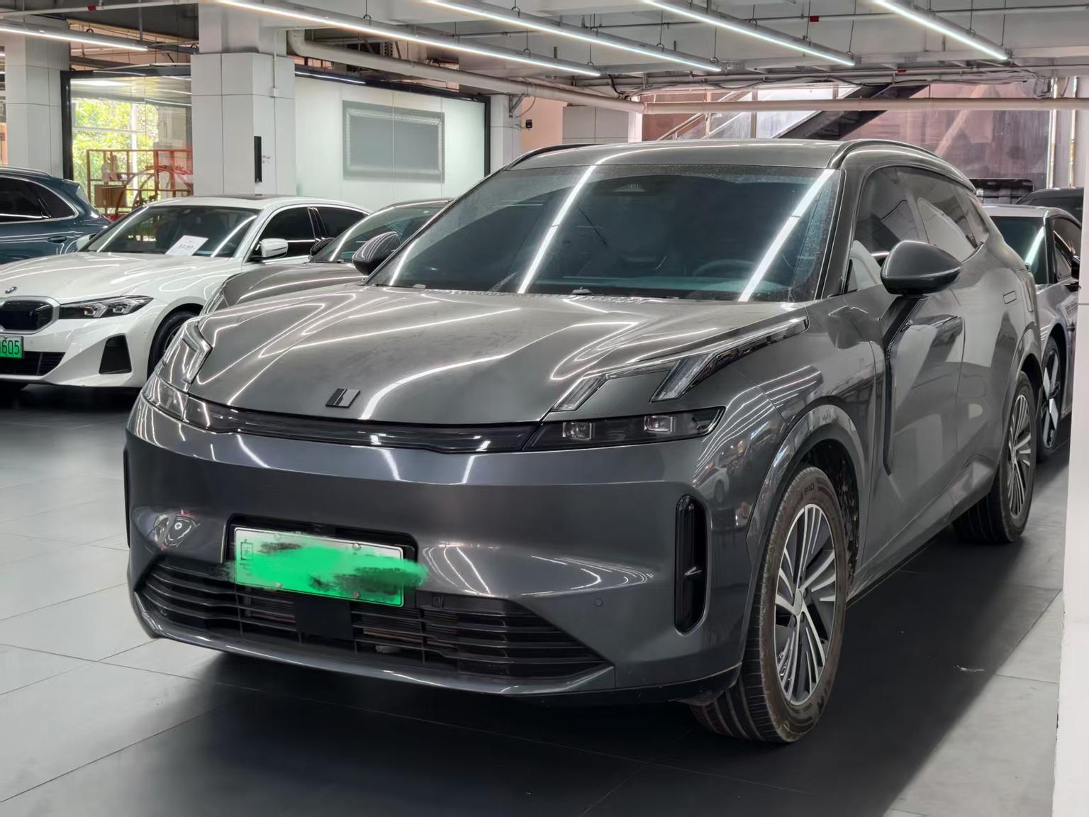Lynk And Co 08 EM P 120 Long Range Pro (1.5L) 2024