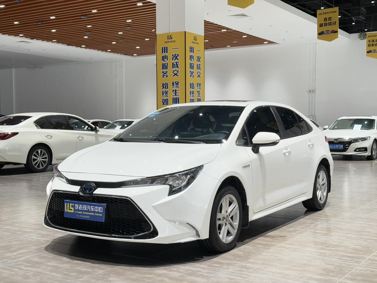 Toyota Levin Dual Engine 1.8H E-CVT Luxury (1.8L) 2022