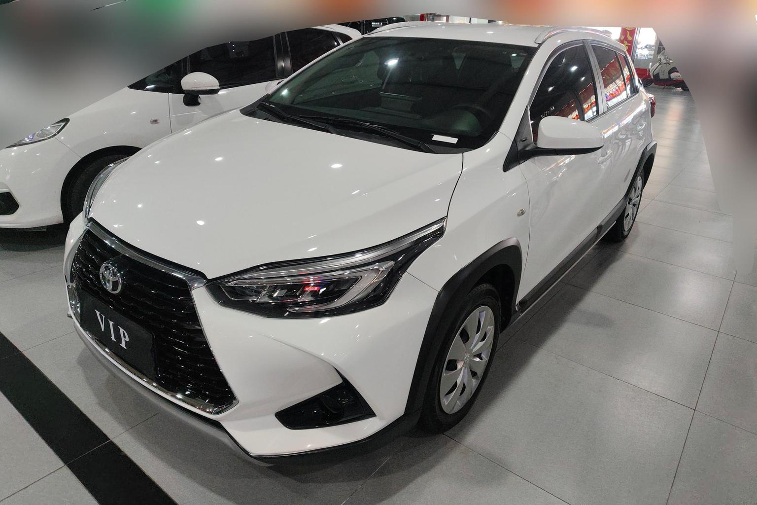 Toyota Yaris-L Leading CVT 2021