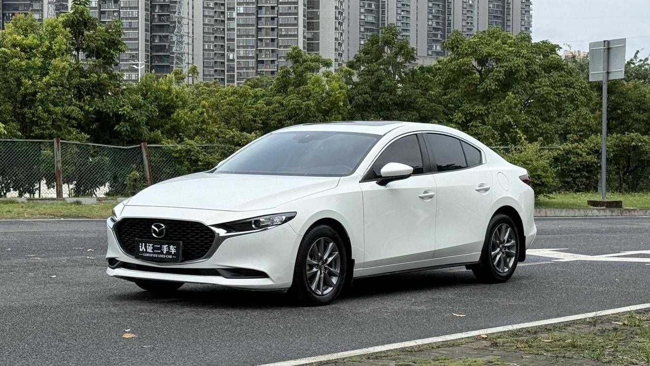 Mazda 3 Axela 1.5L Auto Quality Sunroof 2021