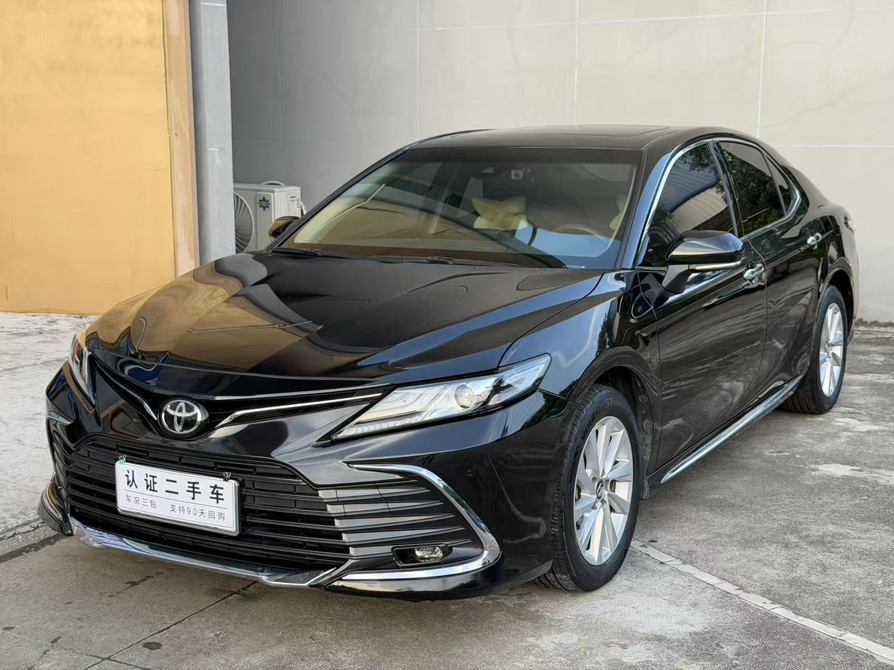 Toyota Camry 2.0G Luxury (2L) 2024
