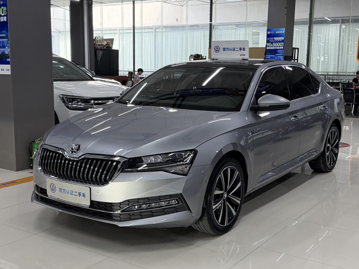 Skoda Superb 280 TSI DSG Prestige (1.4L) 2022