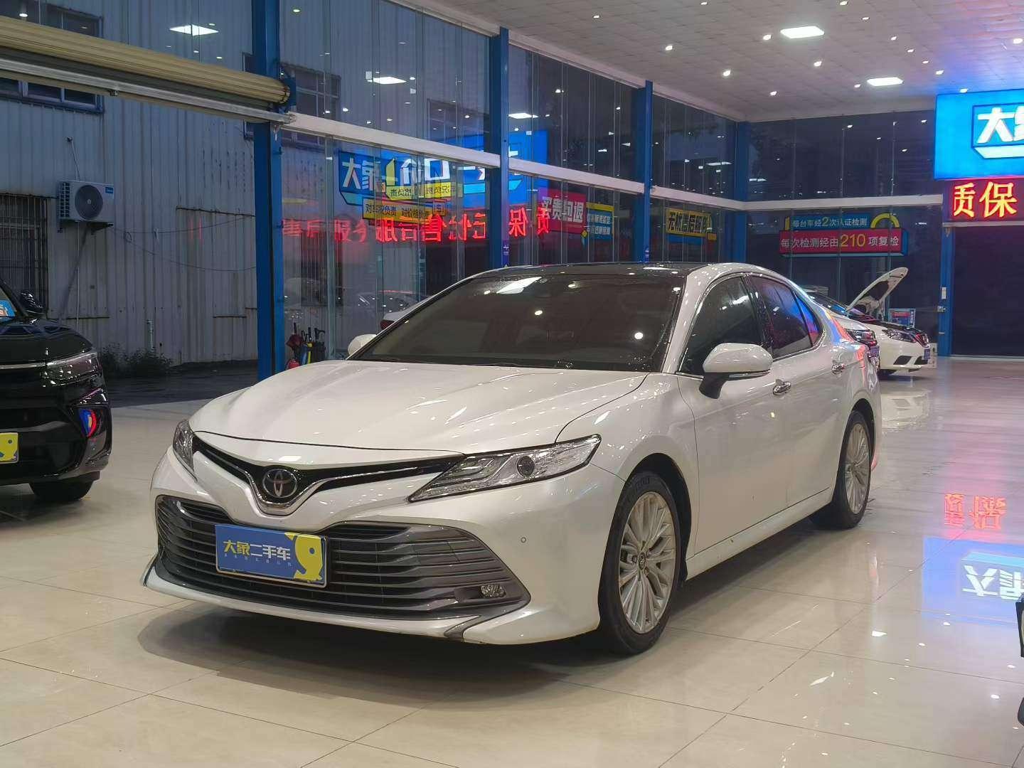 Toyota Camry 2.5G Luxury China VI 2020