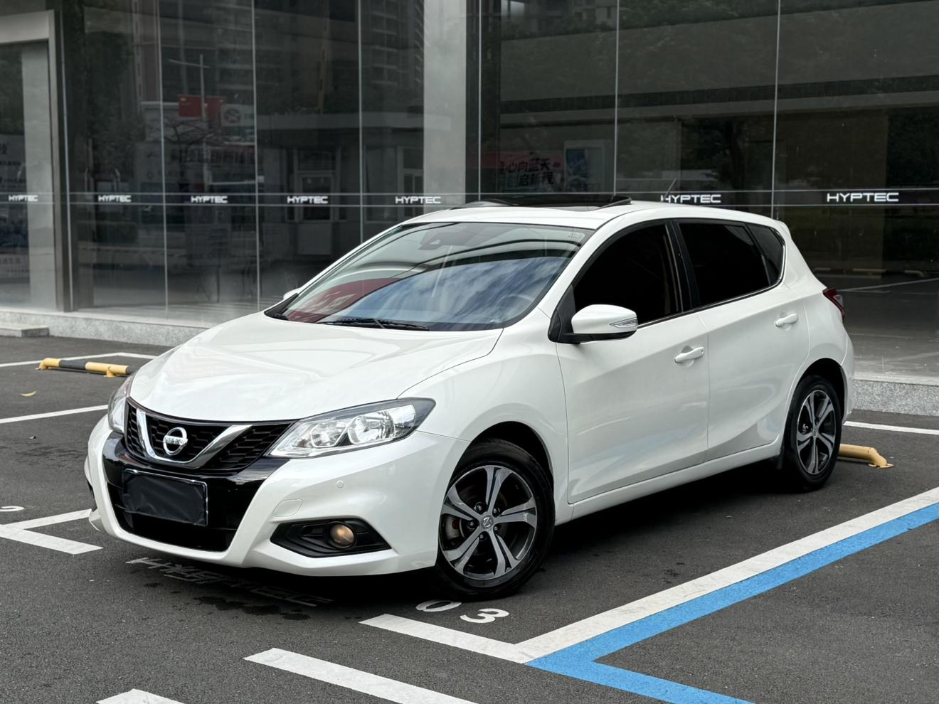 Nissan Tiida 1.6L CVT Intelligent Performance 2020